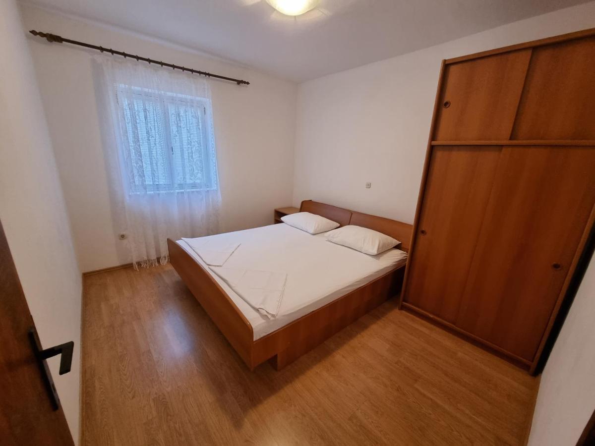 マカルスカApartman Ivanアパートメント エクステリア 写真