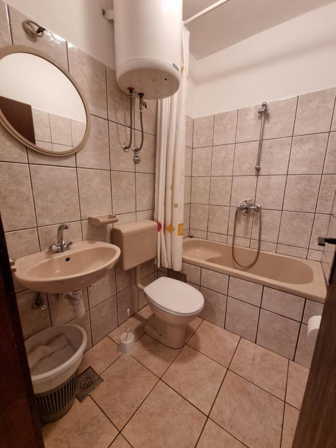 マカルスカApartman Ivanアパートメント エクステリア 写真